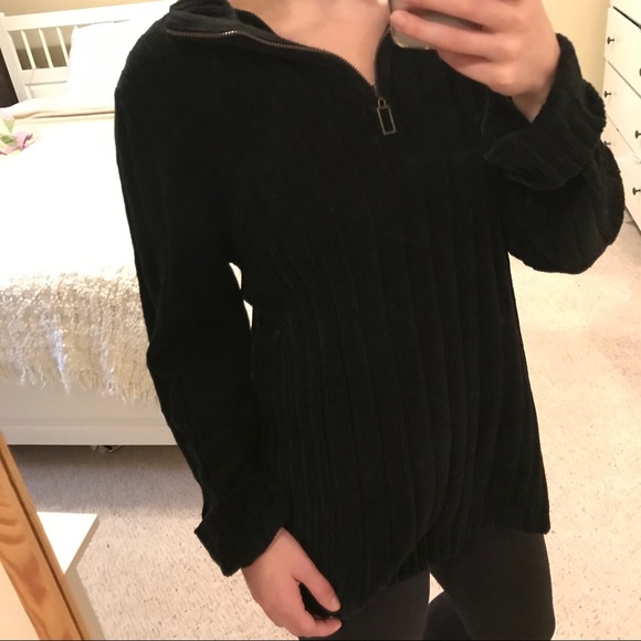 Concepts Black Soft Sweater - Picture 6 of 7